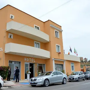 Carlo V Hotel